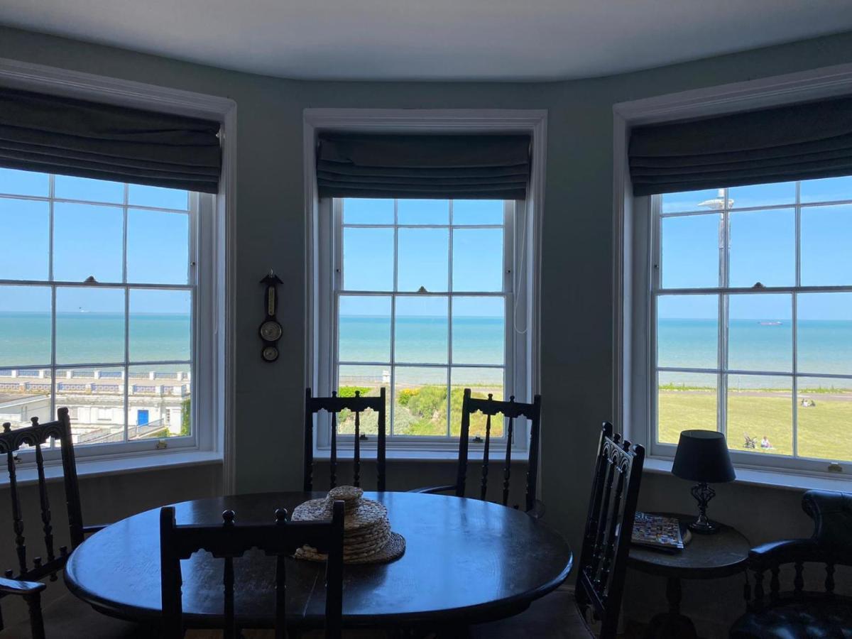 Appartement Captain'S Quarters - Stunning Sea Views à Margate Extérieur photo