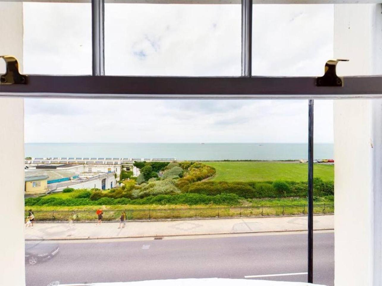 Appartement Captain'S Quarters - Stunning Sea Views à Margate Extérieur photo